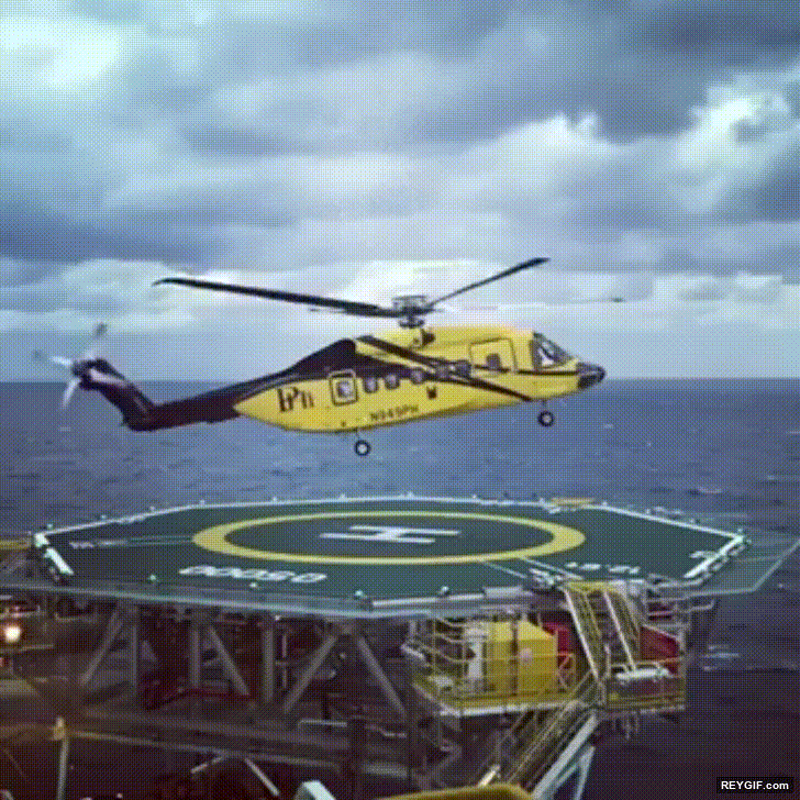 GIF animado (116482) Helicopteros que consiguen una estabilidad alucinante