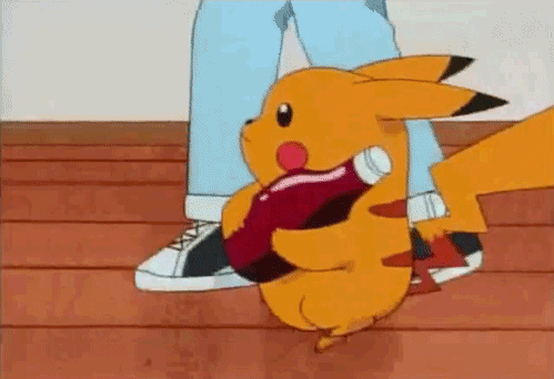 GIF animado (1490) Pikachu botella ketchup