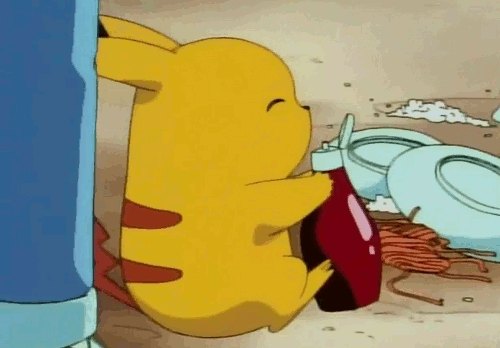 GIF animado (1491) Pikachu botella ketchup
