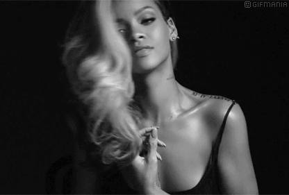 GIF animado (12152) Rihanna blanco negro