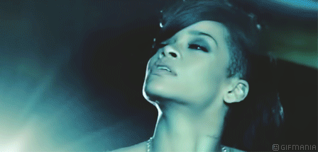 GIF animado (12165) Rihanna videoclip