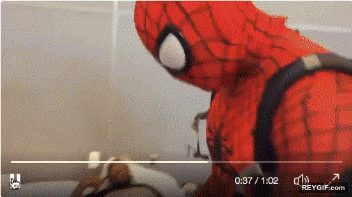 GIF animado (116527) Spider man visitando a ninos enfermos en un hospital