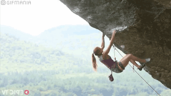 GIF animado (15621) Chica escaladora