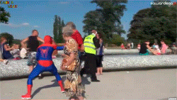 GIF animado (24291) Spray spiderman