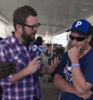 GIF animado (66435) Adam sandler entrevista