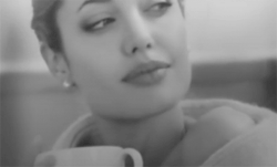 GIF animado (67079) Angelina jolie sexy