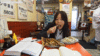 GIF animado (62816) Comer con palillos