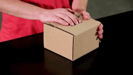 GIF animado (64958) Fabricando caja carton