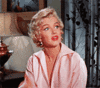 GIF animado (67360) Marilyn fumando
