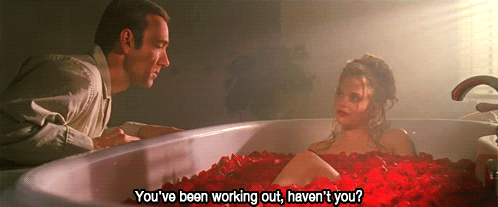 Imagen GIF de Mena suvari y kevin spacey animado