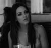 GIF animado (67417) Mila kunis interesada