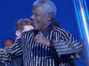 Imagen GIF de Nelson mandela bailando animado