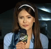 GIF animado (67471) Nina dobrev entrevista