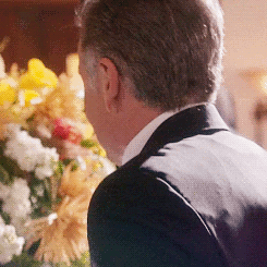 Imagen GIF de Robin williams ramo de flores animado