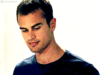 GIF animado (68180) Tobias eaton theo james