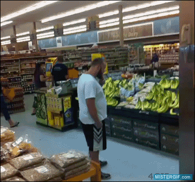 Imagen GIF de Cuidado con los platanos de canarias se enfadan si no te los llevas a casa animado