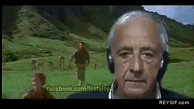 GIF animado (87449) El presidente de River Plate Rodolfo D'Onofrio se asusto