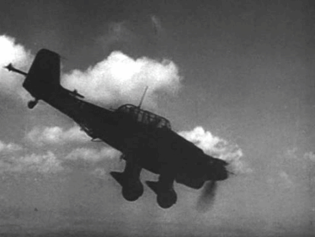 GIF animado (77624) Junkers ju stuka bombardeando