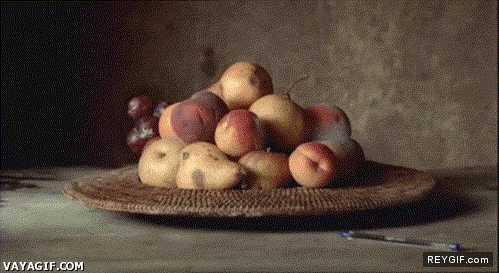 GIF animado (89879) La fruta con el paso del tiempo