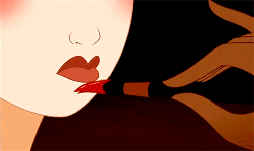GIF animado (83073) Mulan maquillandose