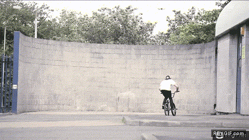 GIF animado (89307) Paseo de bmx por la pared