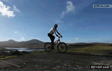 GIF animado (87310) Salto en bicicleta