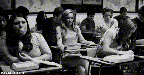 GIF animado (90257) Cuando te tiras un pedo en clase