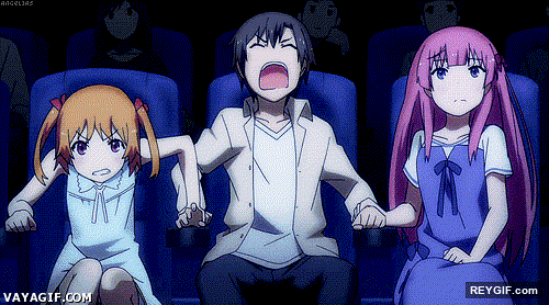 GIF animado (95080) Cuando vas al cine a ver una peli de miedo con dos chicas asustadizas