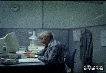 GIF animado (96541) El tipico dia en la oficina en el que estas quemadisimo