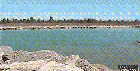 GIF animado (91080) Explosion bajo el agua