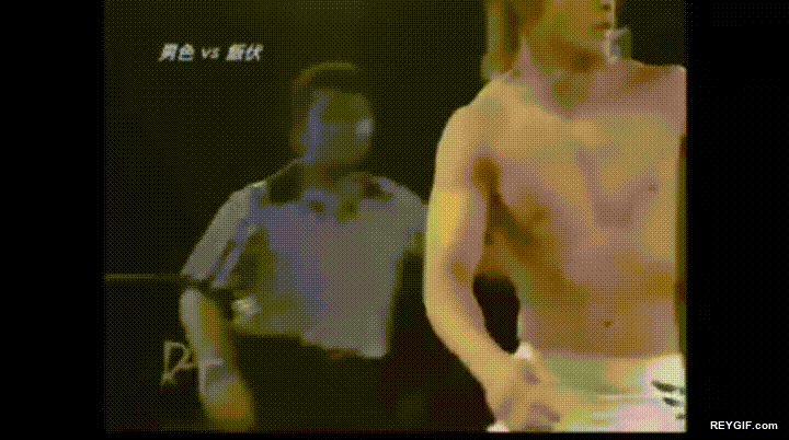 GIF animado (95315) La pelea mas intensa que se recuerda sobre un ring