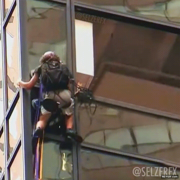 GIF animado (95520) Lo que paso realmente con el escalador de la trump tower