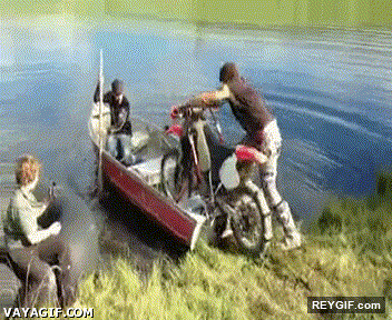 GIF animado (94756) Siempre has querido tener una moto de agua pero no tienes dinero