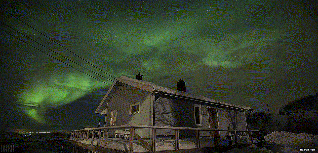 GIF animado (94562) Time lapse de la aurora boreal nunca me cansaria de verlo