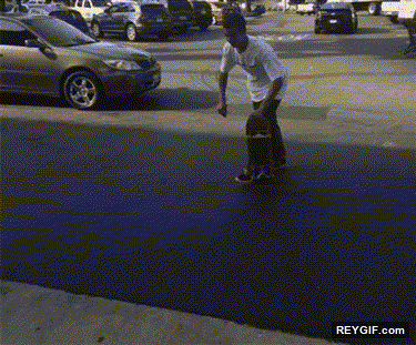 GIF animado (95449) Yo demostrando mis habilidades con el skate